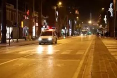 Uşak'ta polis kafeleri denetledi