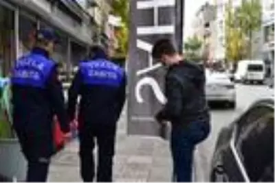 Uşak'ta polis kafeleri denetledi Uşak'ta polis kafeleri denetledi
