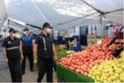 Uşak'ta polis kafeleri denetledi