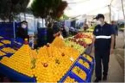 Uşak'ta polis kafeleri denetledi