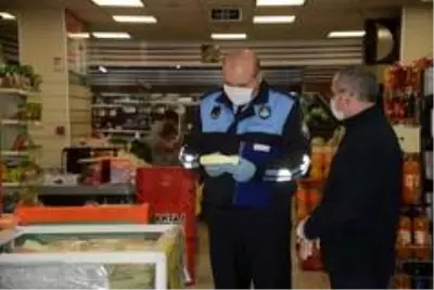 Uşak'ta polis kafeleri denetledi
