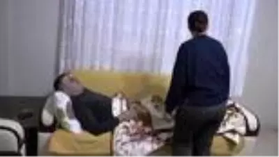 Kovid-19'lu kişiyi almaya giden hasta nakil aracının sürücüsüne darp iddiası Kovid-19'lu kişiyi almaya giden hasta nakil aracının sürücüsüne darp iddiası