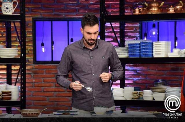MasterChef Türkiye'de haftanın ilk eleme adayı belli oldu MasterChef Türkiye'de haftanın ilk eleme adayı belli oldu