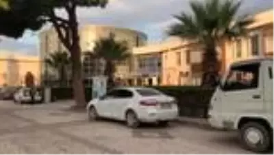 Menemen Belediye Başkanı Aksoy ile 23 kişi gözaltına alındı Menemen Belediye Başkanı Aksoy ile 23 kişi gözaltına alındı