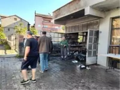 Motosiklet tamir ederken canından oluyordu Motosiklet tamir ederken canından oluyordu