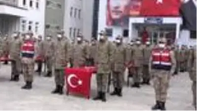 Muş'ta 120 güvenlik korucusu yemin ederek göreve başladı Muş'ta 120 güvenlik korucusu yemin ederek göreve başladı