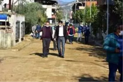 Nazilli Yeşil Mahalle'de yol çalışmaları devam ediyor Nazilli Yeşil Mahalle'de yol çalışmaları devam ediyor