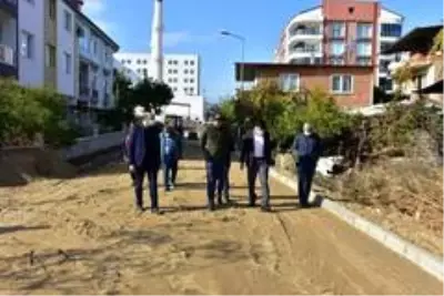 Nazilli Yeşil Mahalle'de yol çalışmaları devam ediyor Nazilli Yeşil Mahalle'de yol çalışmaları devam ediyor