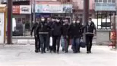 Son dakika haberi | Niğde merkezli 7 ildeki FETÖ operasyonu Son dakika haberi | Niğde merkezli 7 ildeki FETÖ operasyonu