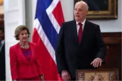Norveç Kraliyeti'nde korona paniği Norveç Kraliyeti'nde korona paniği