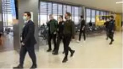 Sabiha Gökçen Havalimanı'nda maske denetimi yapıldı Sabiha Gökçen Havalimanı'nda maske denetimi yapıldı