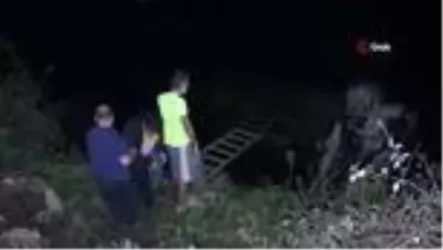 Samsun'da cip su kanalına düştü, sürücünün burnu bile kanamadı Samsun'da cip su kanalına düştü, sürücünün burnu bile kanamadı