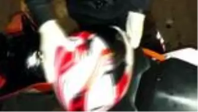 Şişli'de motosiklet kaskının içerisine gizlenmiş uyuşturucu madde bulundu Şişli'de motosiklet kaskının içerisine gizlenmiş uyuşturucu madde bulundu