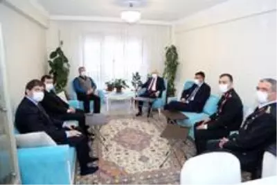 Tuğgeneral Cemil Lütfi Özkul'a taziye ziyareti Tuğgeneral Cemil Lütfi Özkul'a taziye ziyareti