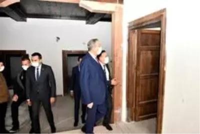 Vali Su, Silifke, Aydıncık ve Gülnar'da incelemelerde bulundu Vali Su, Silifke, Aydıncık ve Gülnar'da incelemelerde bulundu
