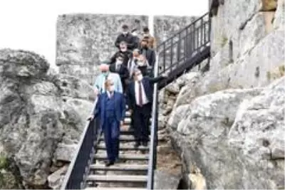 Vali Su, Silifke, Aydıncık ve Gülnar'da incelemelerde bulundu Vali Su, Silifke, Aydıncık ve Gülnar'da incelemelerde bulundu
