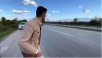 Yolda can çekişen kuşlar için kendi canını hiçe sayan vatandaş o anları anlattı Yolda can çekişen kuşlar için kendi canını hiçe sayan vatandaş o anları anlattı