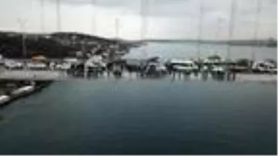 15 Temmuz Şehitler Köprüsü'ndeki eylem trafiğe neden oldu 15 Temmuz Şehitler Köprüsü'ndeki eylem trafiğe neden oldu