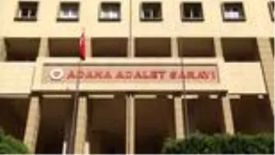 Adana merkezli DEAŞ operasyonunda yakalanan 22 zanlıdan 20'si tutuklandı Adana merkezli DEAŞ operasyonunda yakalanan 22 zanlıdan 20'si tutuklandı