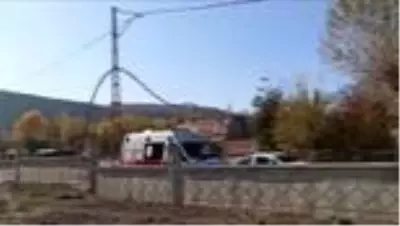 AFYONKARAHİSAR - İki grup arasında kavga: 1 ölü, 7 yaralı AFYONKARAHİSAR - İki grup arasında kavga: 1 ölü, 7 yaralı