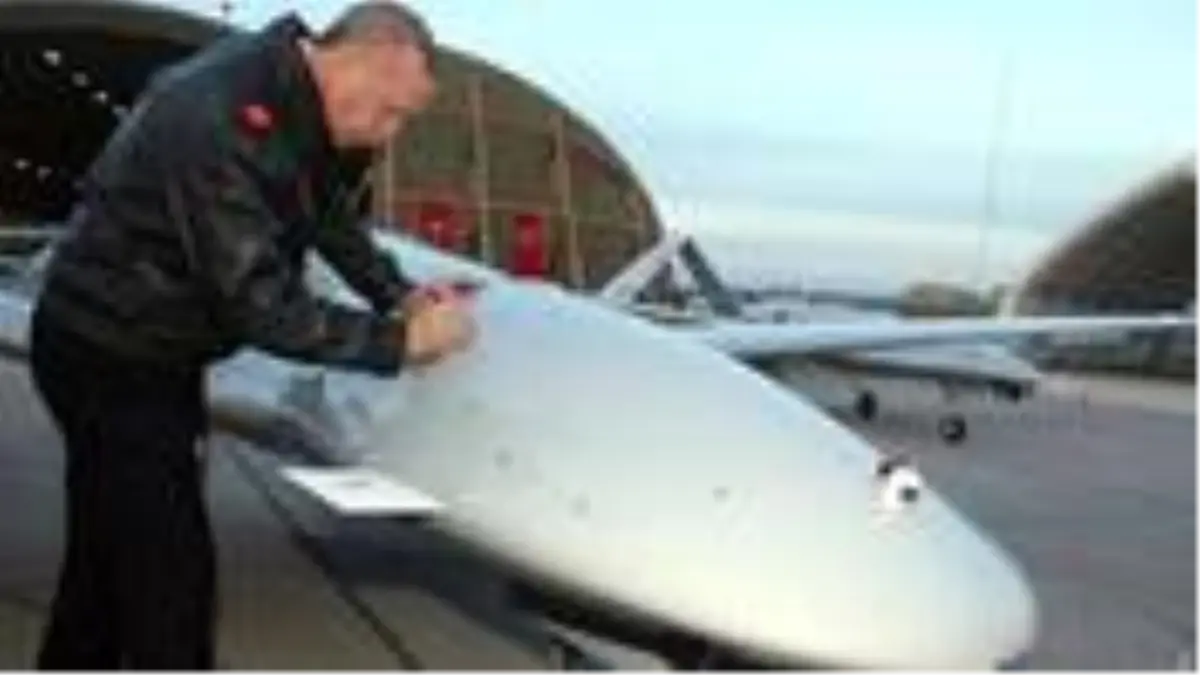 Alman medyasından Türk İHA ve SİHA'larına övgü dolu sözler: Avrupa ülkeleri baş edemez