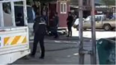 Aralarında husumet bulunan abi, kardeşini vurdu Aralarında husumet bulunan abi, kardeşini vurdu