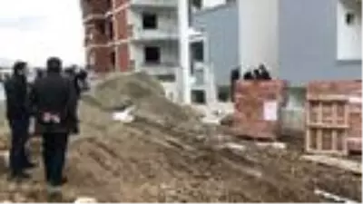 Asansör boşluğuna düşen bekçi öldü Asansör boşluğuna düşen bekçi öldü