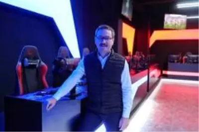 Başakşehir Belediyesi'nden bir ilk, Espor Merkezi açılıyor Başakşehir Belediyesi'nden bir ilk, Espor Merkezi açılıyor