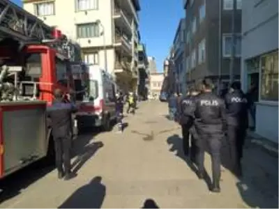 Bursa'da korkutan yangın plastik atölyesi küle döndü Bursa'da korkutan yangın plastik atölyesi küle döndü