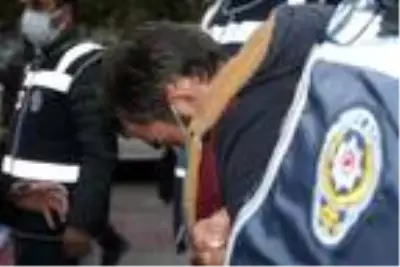 Son dakika haber: Domuz bağıyla öldürülen yaşlı kadının katil zanlıları dayı-yeğen çıktı (2) Son dakika haber: Domuz bağıyla öldürülen yaşlı kadının katil zanlıları dayı-yeğen çıktı (2)
