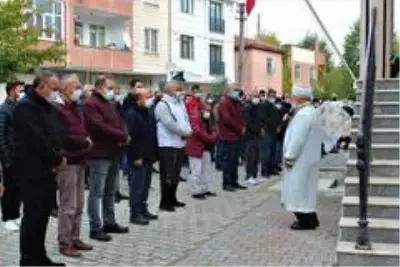 Son dakika haber | Feci kazada ölen kadın son yolculuğuna uğurlandı