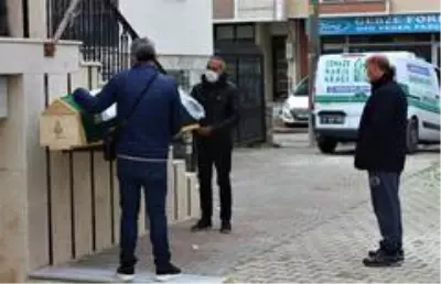Son dakika haber | Feci kazada ölen kadın son yolculuğuna uğurlandı