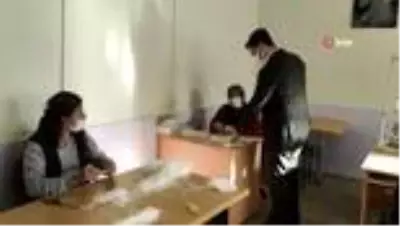 İlçede üretilen 50 bin adet maske ücretsiz dağıtılmaya başlandı