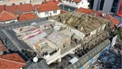 Isparta'daki Üzüm Çarşı'nda tarih gün yüzüne çıkıyor Isparta'daki Üzüm Çarşı'nda tarih gün yüzüne çıkıyor