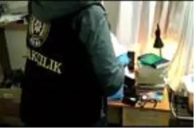 Son dakika haber! İstanbul merkezli 7 ilde FETÖ operasyonu: 40 gözaltı Son dakika haber! İstanbul merkezli 7 ilde FETÖ operasyonu: 40 gözaltı