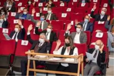 İzmir Büyükşehir Belediyesi Meclisinde dönüşümü hızlandıracak adım İzmir Büyükşehir Belediyesi Meclisinde dönüşümü hızlandıracak adım