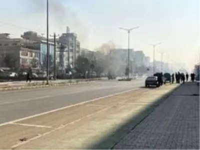 Kabil'de roketli saldırı: 3 ölü, 11 yaralı Kabil'de roketli saldırı: 3 ölü, 11 yaralı