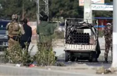 Kabil'deki roketli saldırıda ölü sayısı 8'e, yaralı sayısı 31'e yükseldi Kabil'deki roketli saldırıda ölü sayısı 8'e, yaralı sayısı 31'e yükseldi