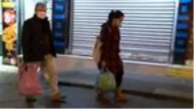 Kadıköy ve Üsküdar'da sokağa çıkma kısıtlaması başladı, sokaklar boşaldı Kadıköy ve Üsküdar'da sokağa çıkma kısıtlaması başladı, sokaklar boşaldı