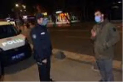 Kahramanmaraş'ta cadde ve sokaklar boş kaldı Kahramanmaraş'ta cadde ve sokaklar boş kaldı