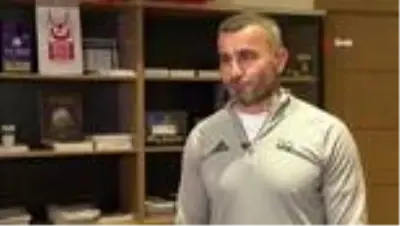 - Karabağ Ağdam Futbol Kulübü Teknik Direktörü Gurbanov: 'Artık göçmen değiliz' - Karabağ Ağdam Futbol Kulübü Teknik Direktörü Gurbanov: 'Artık göçmen değiliz'