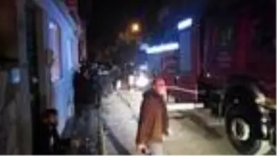 Son dakika haberleri: Karantinada olan ailenin evi yangında kullanılamaz hale geldi Son dakika haberleri: Karantinada olan ailenin evi yangında kullanılamaz hale geldi