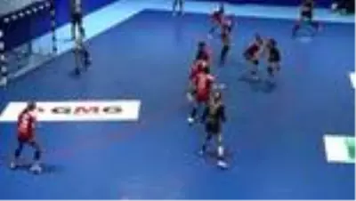 KASTAMONU - Hentbol: EHF Kadınlar Avrupa Ligi - Kastamonu Belediyespor: 31 - DVSC Schaeffler: 30 KASTAMONU - Hentbol: EHF Kadınlar Avrupa Ligi - Kastamonu Belediyespor: 31 - DVSC Schaeffler: 30