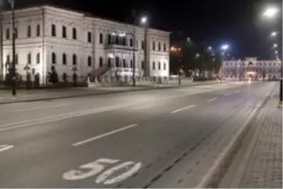 Kısıtlama sonrası tarihi kent meydanında kartpostallık görüntüler oluştu Kısıtlama sonrası tarihi kent meydanında kartpostallık görüntüler oluştu