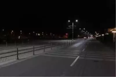 Konya'da cadde meydanlarda sessizlik Konya'da cadde meydanlarda sessizlik