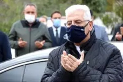 Korona virüsü yenen belediye başkanı 45 gün sonra evine döndü