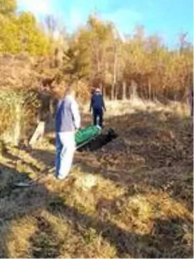 Koronavirüs tedavisi gören çift, bir gün arayla öldü Koronavirüs tedavisi gören çift, bir gün arayla öldü