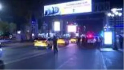 Kovid-19 tedbirleri kapsamında sokağa çıkma kısıtlaması başladı Kovid-19 tedbirleri kapsamında sokağa çıkma kısıtlaması başladı