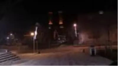 Kovid-19 tedbirleri kapsamında sokağa çıkma kısıtlaması başladı Kovid-19 tedbirleri kapsamında sokağa çıkma kısıtlaması başladı
