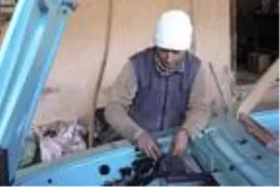 Köyde hurda Anadol'lara hayat veriyor: 2 bin liraya alıp restore ettikten sonra 11 bin liraya satıyor Köyde hurda Anadol'lara hayat veriyor: 2 bin liraya alıp restore ettikten sonra 11 bin liraya satıyor